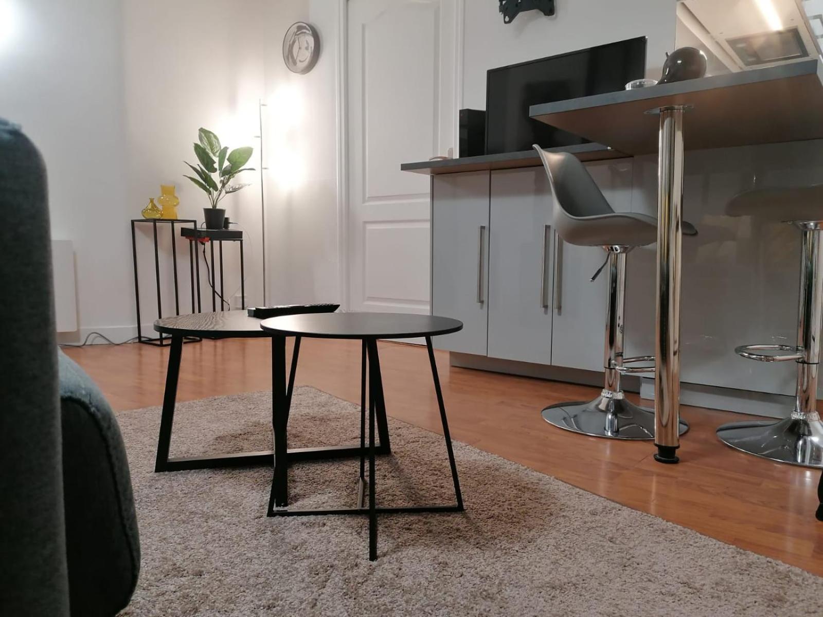 Modern Home Proche De Disneyland Et Paris Шамп-сюр-Марн Екстериор снимка